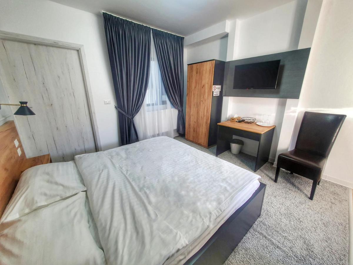 Vily Luxury Rooms Focşani Exterior foto