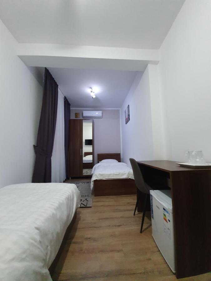 Vily Luxury Rooms Focşani Exterior foto